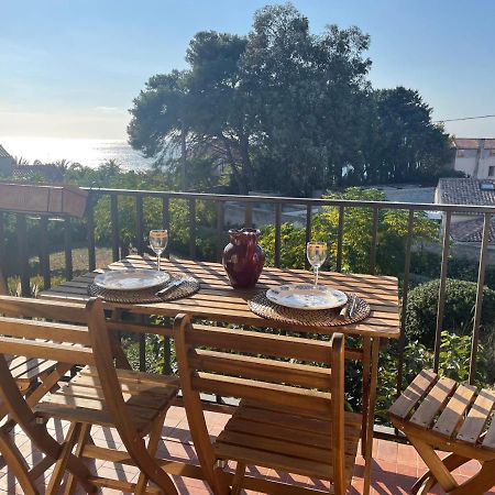 Appartement Cosy Vue Mer A 50 M De La Plage - Refait A Neuf Et Climatise Le Pradet Luaran gambar