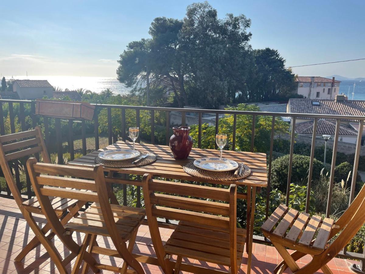 Appartement Cosy Vue Mer A 50 M De La Plage - Refait A Neuf Et Climatise Le Pradet Luaran gambar